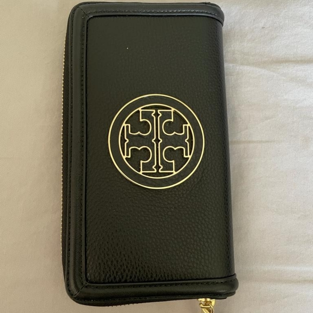 Tory Burch Wallet